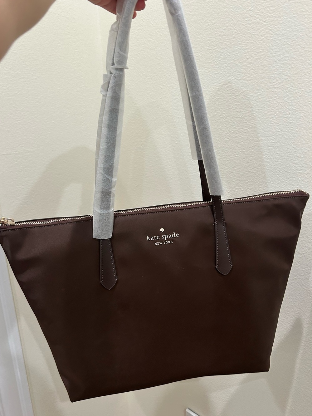 kate spade New York Kitt Ksnyl Tote Bag hot fudge brown